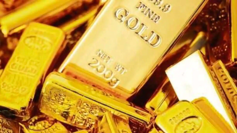 Can I invest in the gold market with listed options?