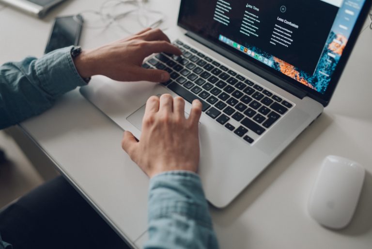 Reasons why web hosts should invest in SEO