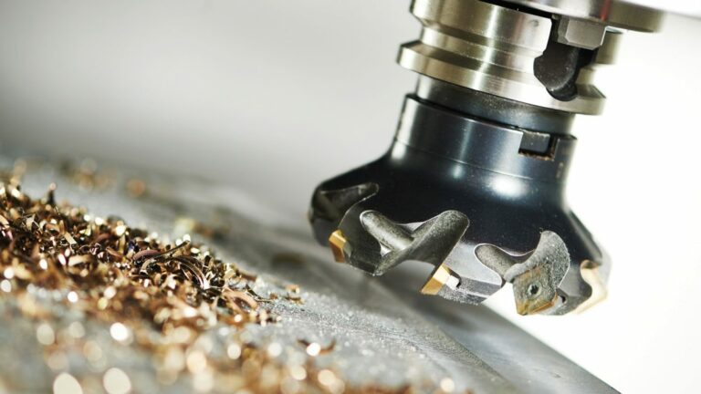The Impact of Industry 4.0 on Industrial Cutting Tools The Impact of Industry 4.0 on Industrial Cutting Tools